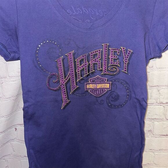 Harley-Davidson Women's Purple Graphic V-Neck T-Shirt Size Small - Picture 2 of 8